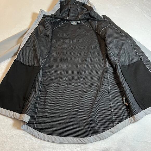 New Balance Women's Soft Shell Zip Up Jacket with Hood Size Large **FLAWED** - Picture 6 of 13